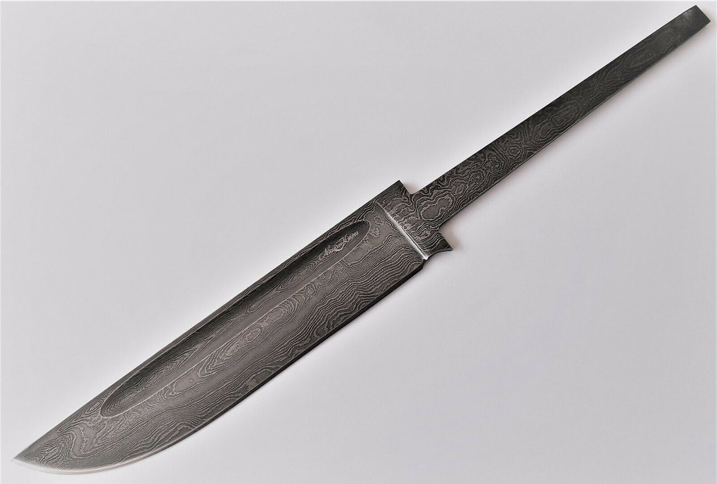 Nazarov Knives Exklusive Damaszener Stahl Klinge Handarbeit