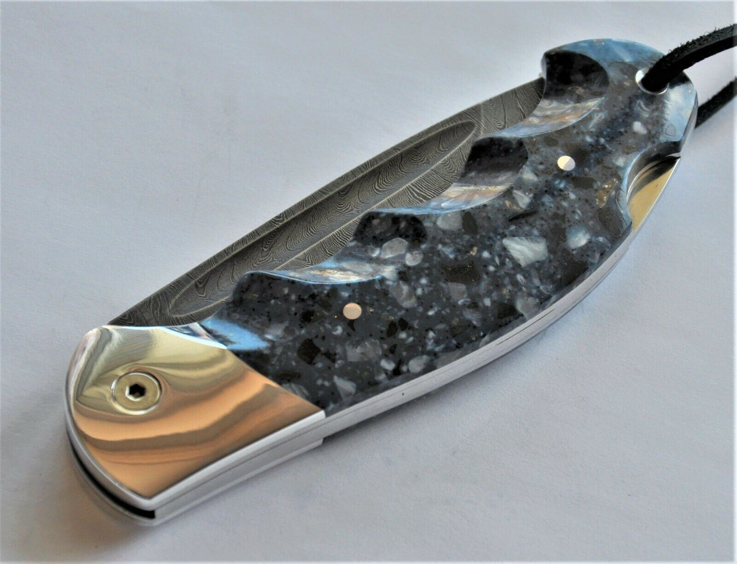 Nazarov Knives Russland Damast Stahl Outdoor Klappmesser Handarbeit