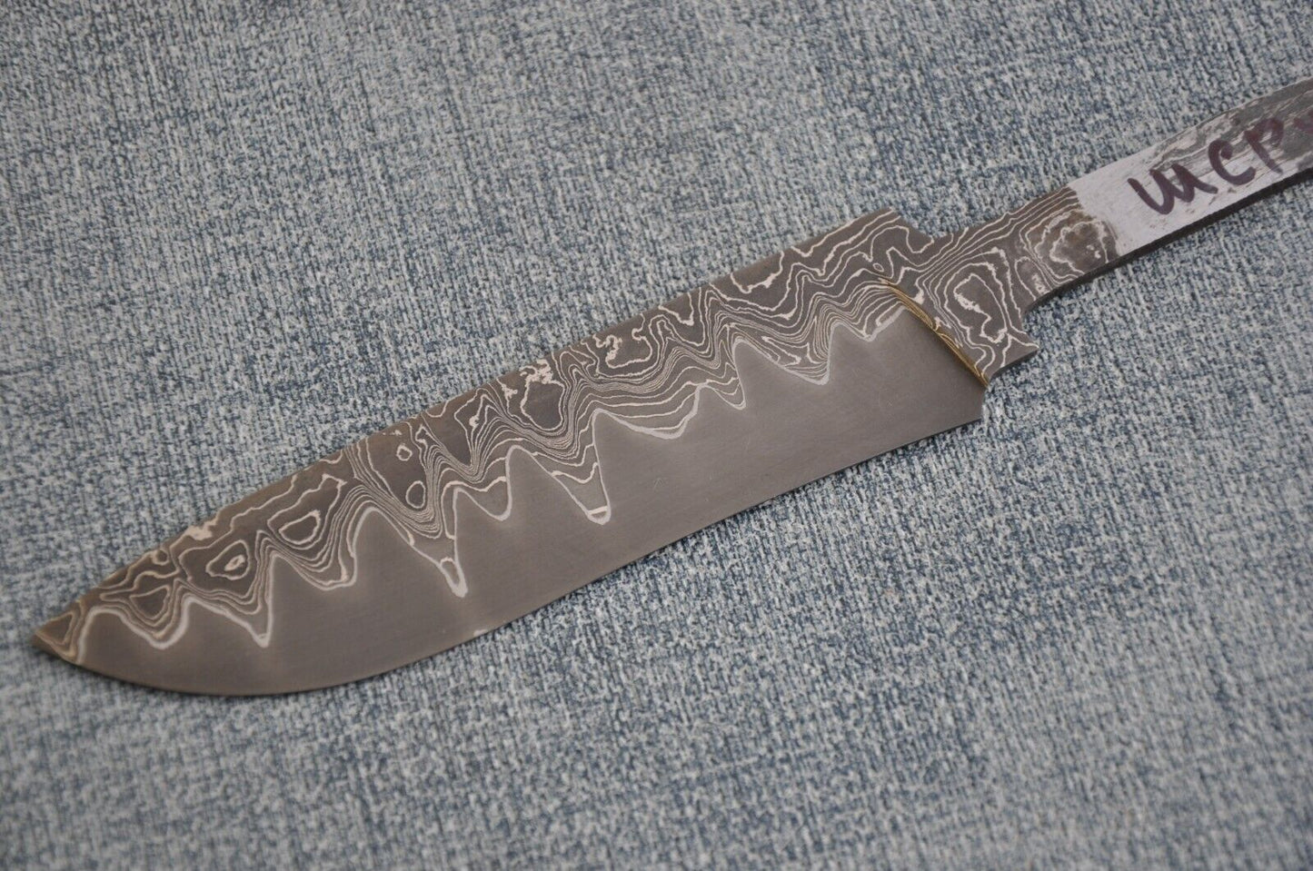A.Marushin Damaszener Stahl Jagdmesser Klinge San Mai Laminat Technik