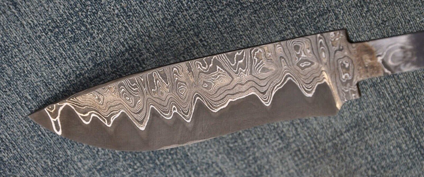 A.Marushin Damaszener Stahl Outdoor Jagdmesser Klinge San Mai Laminat Technik
