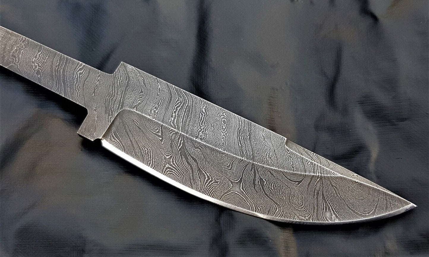 Exklusive Damaszener Stahl Klinge   Nazarov Knives Handarbeit