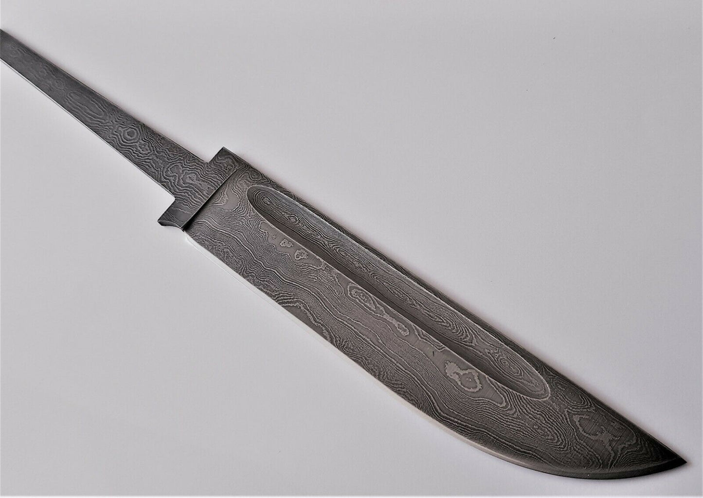 Nazarov Knives Exklusive Damaszener Stahl Klinge  Handarbeit