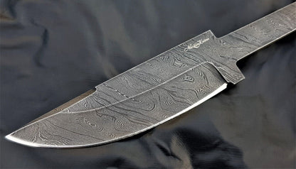 Exklusive Damaszener Stahl Klinge   Nazarov Knives Handarbeit